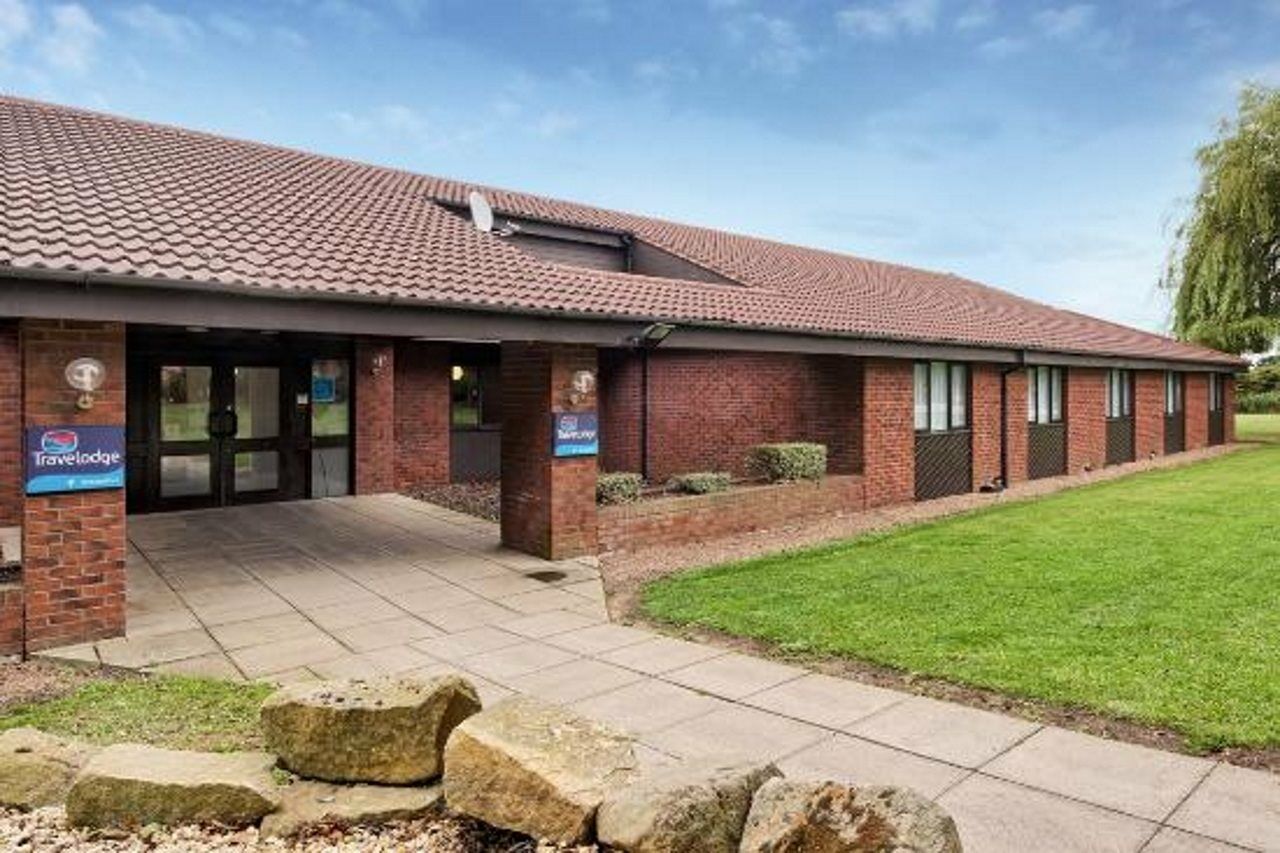 Travelodge Newark North Muskham Norwell Buitenkant foto
